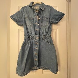 Zara denim dress. Size M. Brand new. Tags still on.
